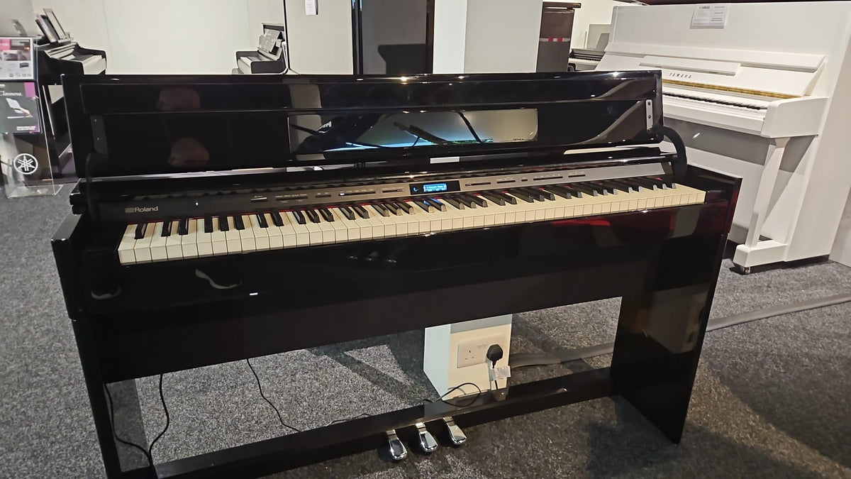 Secondhand Roland DP603 Digital Piano | Polished Ebony | Bankhead Store