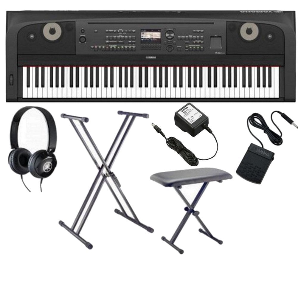 Yamaha DGX670 Digital Piano Standard Package Black