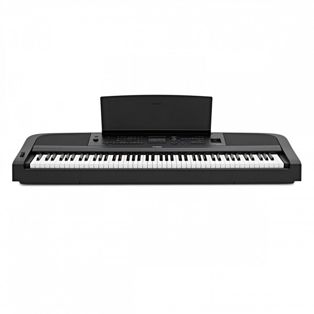 Yamaha DGX670 Digital Piano Standard Package Black