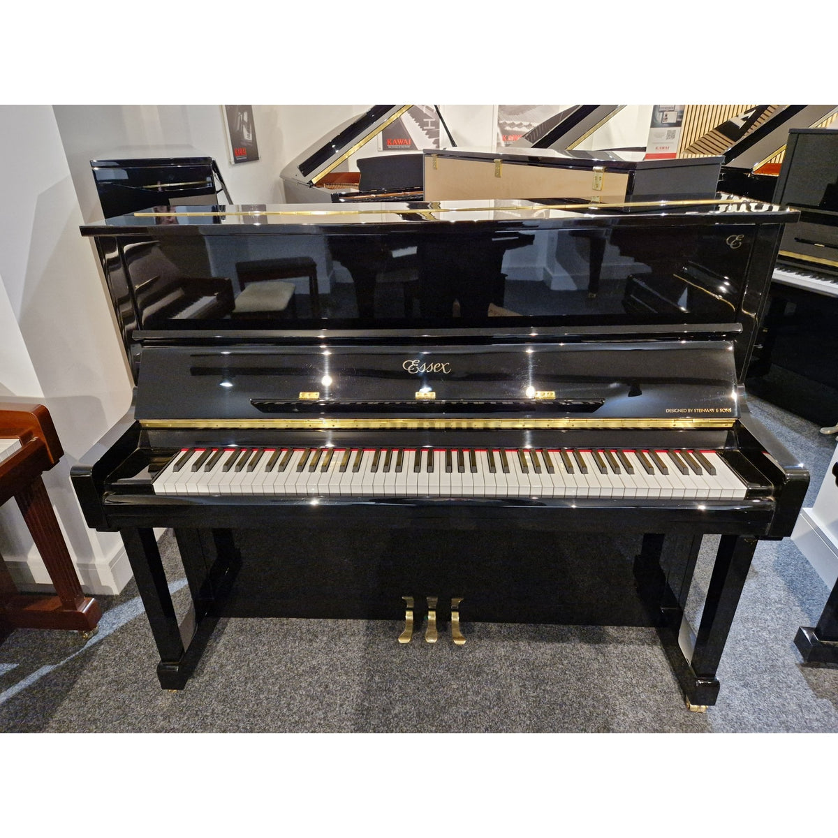 Ex-Lease Essex EUP-123 Upright Piano Polished Ebony | E143341C | Preston Store