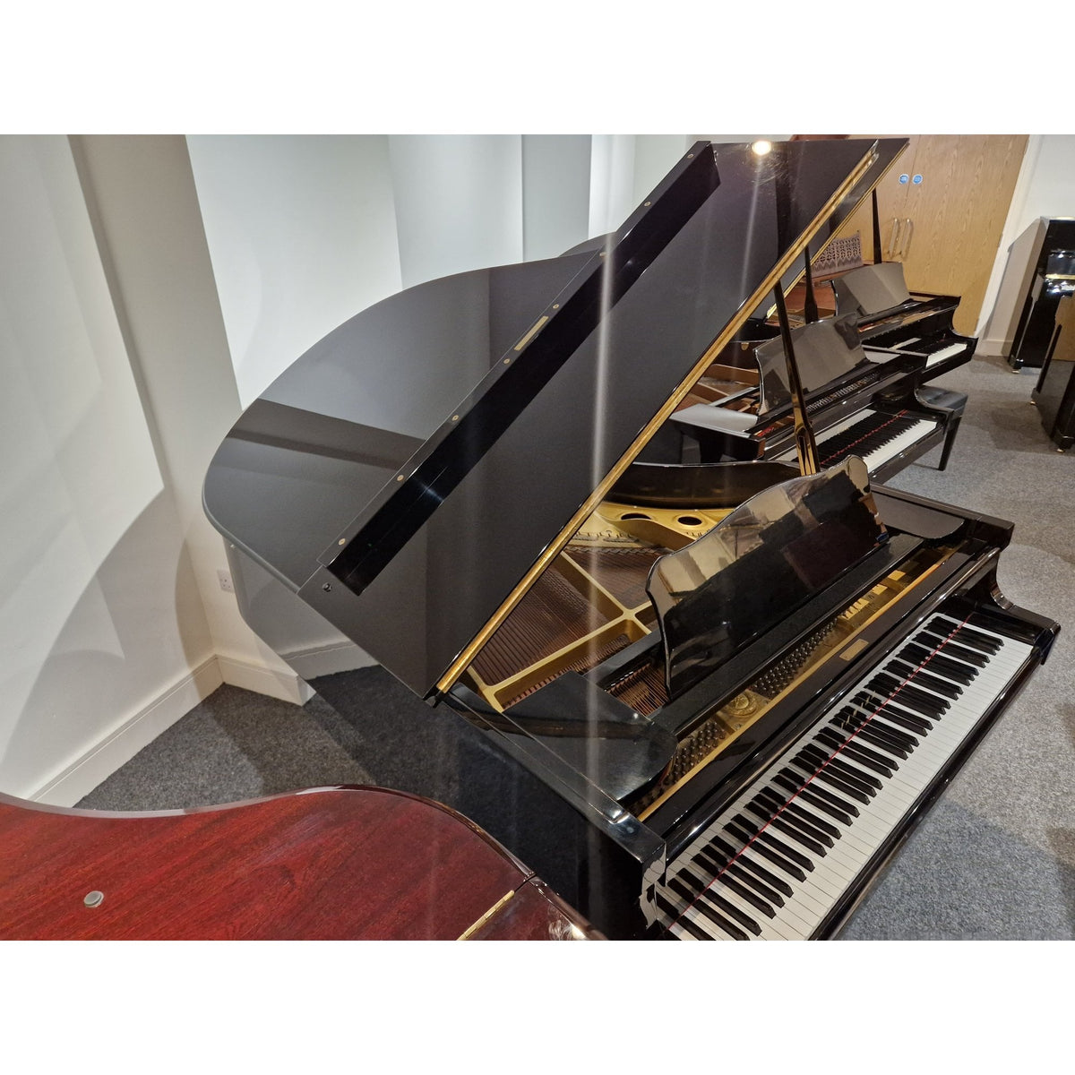 Secondhand Yamaha C3 Polished Ebony Baby Grand Piano