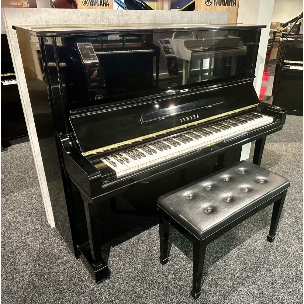 Secondhand Yamaha U3 Upright Acoustic Piano | Polished Ebony | Bankhead Store