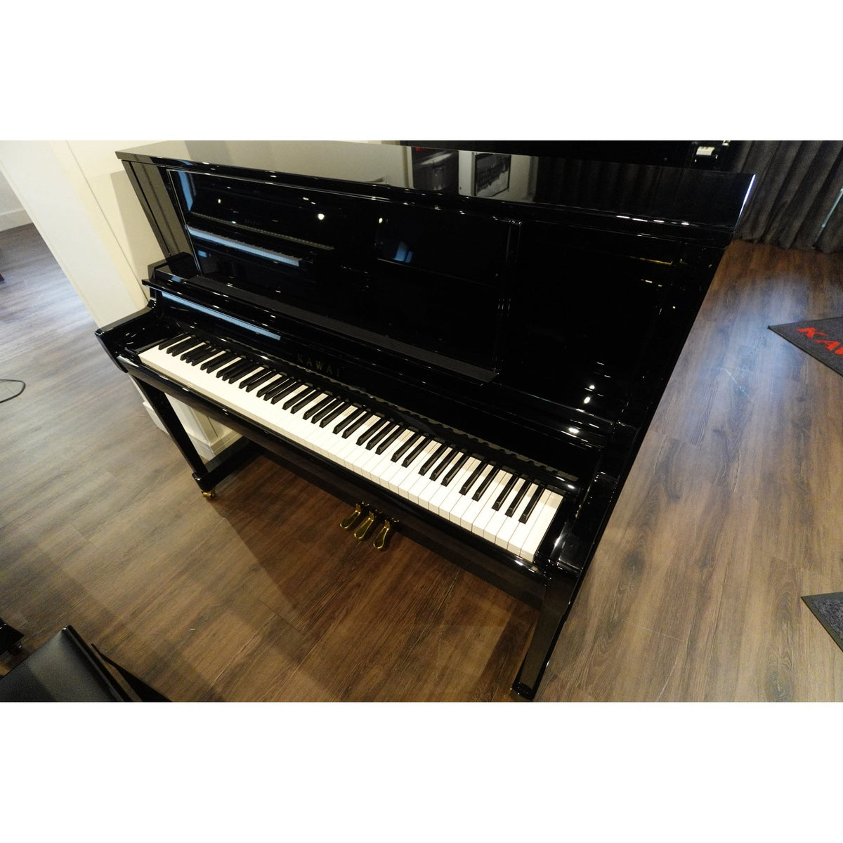 Secondhand Kawai K400 Upright Acoustic Piano | Polished Ebony | Chester Store