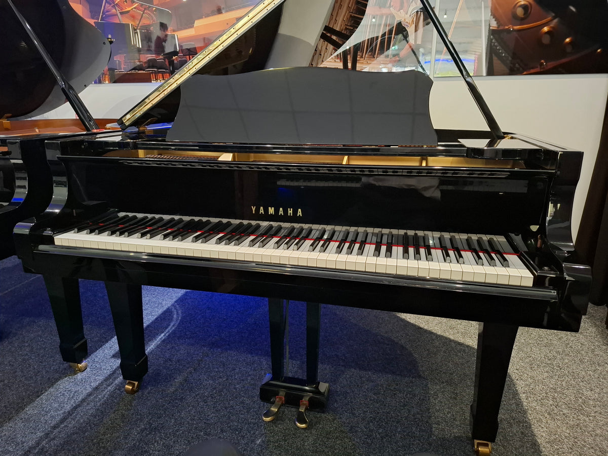 Secondhand Yamaha C5 Acoustic Grand Piano | Polished Ebony | Edinburgh Store