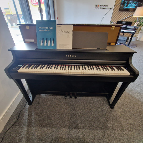 Secondhand Yamaha CLP845B Clavinova Digital Piano Black Walnut | Preston Store