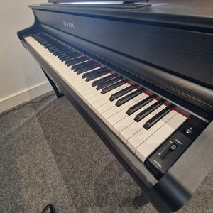 Secondhand Yamaha CLP845B Clavinova Digital Piano Black Walnut | Preston Store