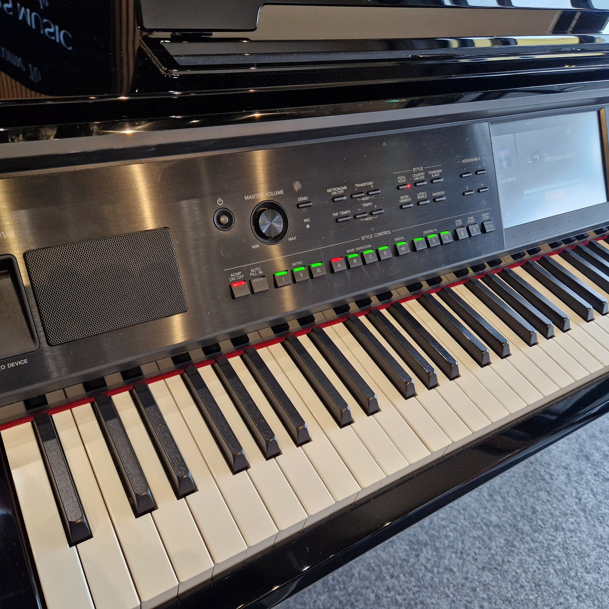 Second Hand Yamaha CVP-809GP Digital Grand Piano - Polished Ebony | Preston Store