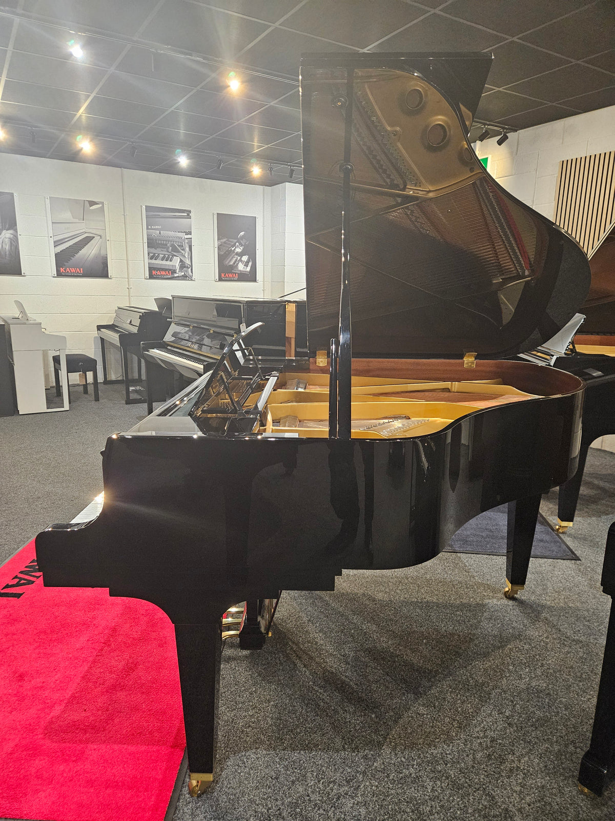 Second Hand Kawai GL-30 Acoustic Grand Piano Polished Ebony