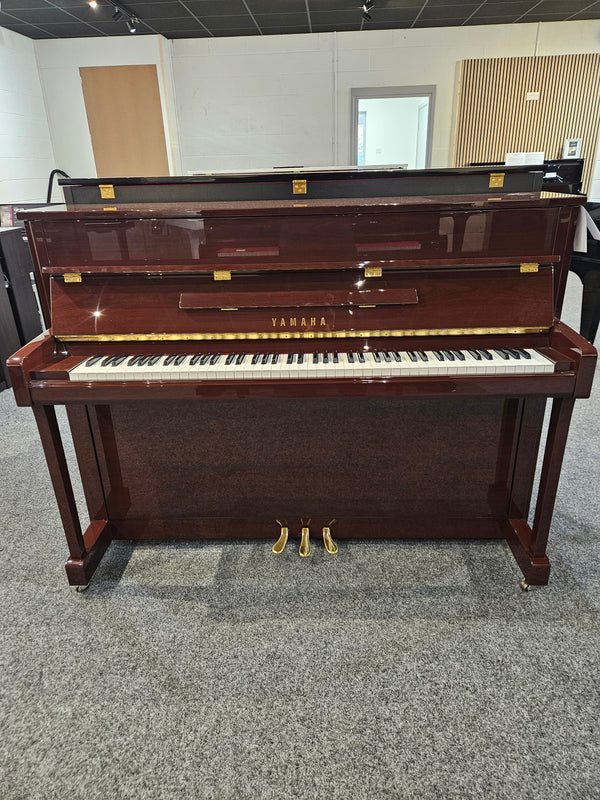 Ex Demo Yamaha B2E Acoustic Upright Piano Polished Mahogany