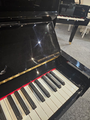 Ex-Lease Essex EUP-123 Acoustic Upright Piano Polished Ebony