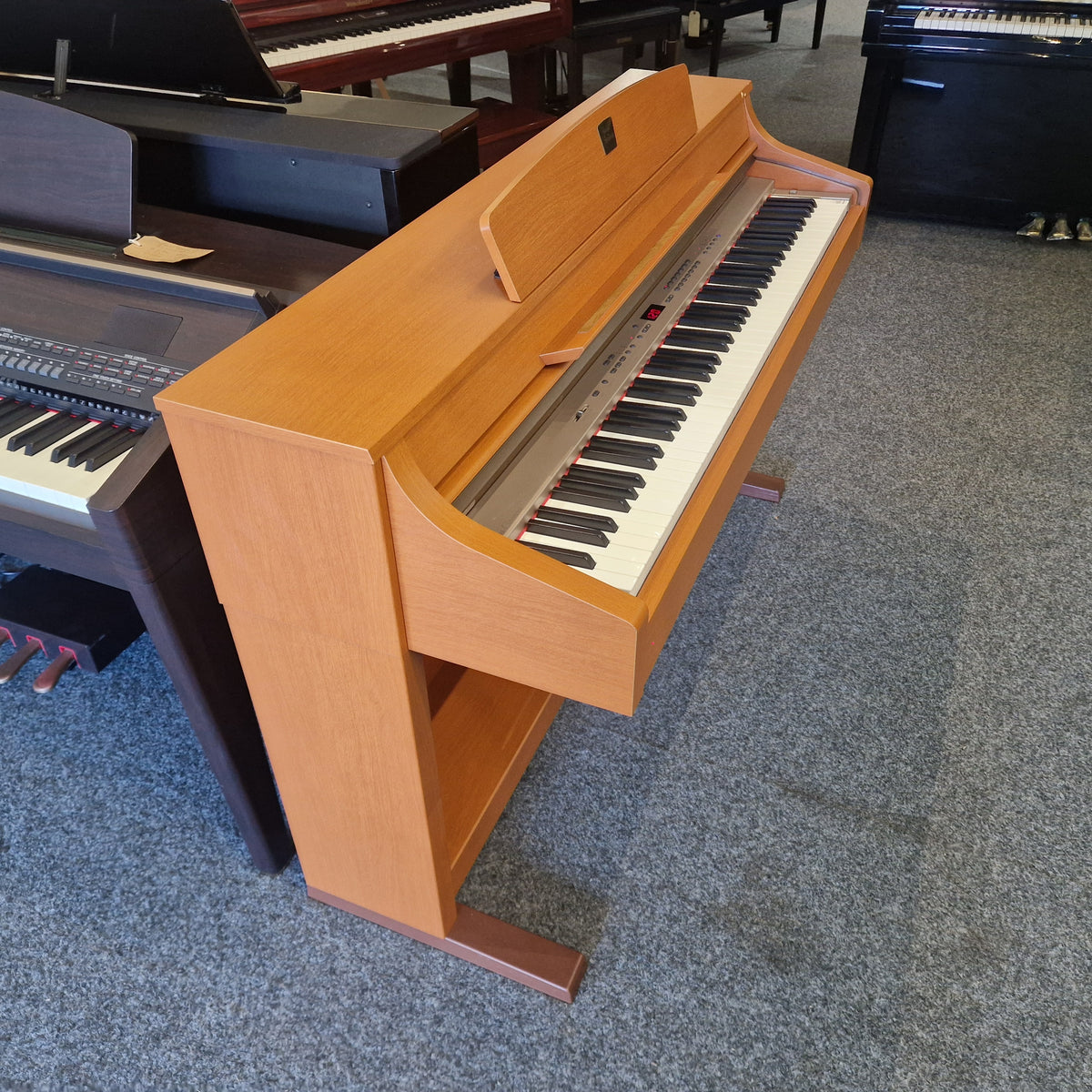 Second Hand Yamaha Clavinova CLP330C Digital Piano Cherry Cabinet
