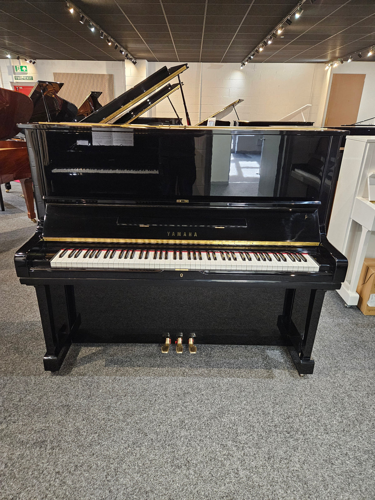 Secondhand Yamaha U3H Acoustic Upright Piano Polished Ebony