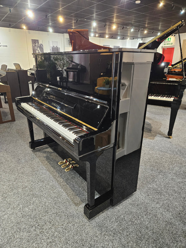 Secondhand Yamaha U3H Acoustic Upright Piano Polished Ebony