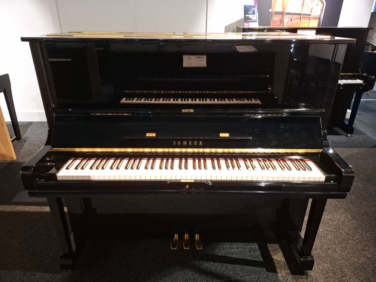 Refurbished Yamaha U3H Acoustic Upright Piano Polished Ebony - Japan, 1973
