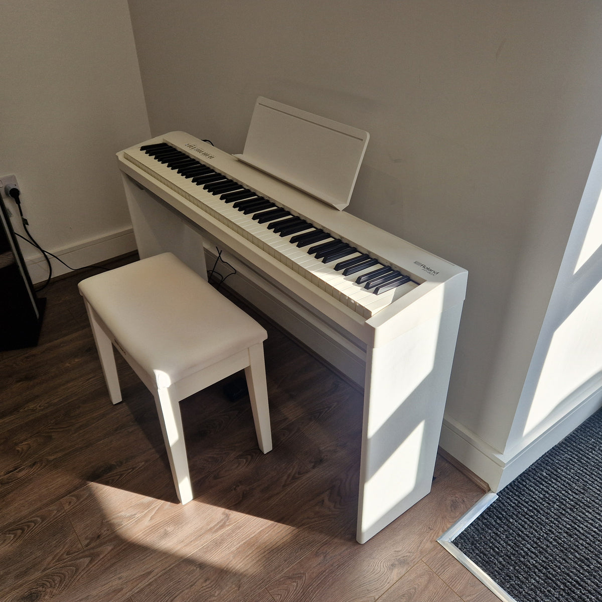Second Hand Roland FP30X Digital Piano White with KSC70WH Stand & Matching Piano Stool