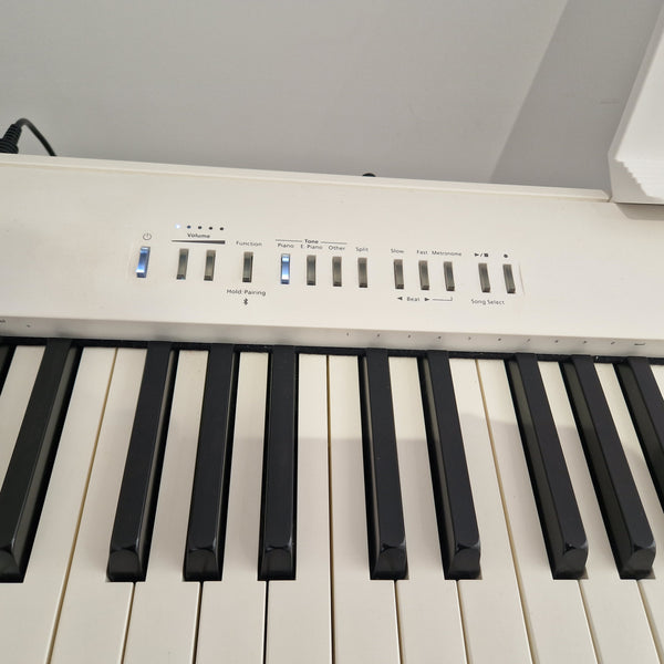 Second Hand Roland FP30X Digital Piano White with KSC70WH Stand & Matching Piano Stool