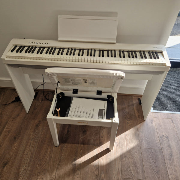 Second Hand Roland FP30X Digital Piano White with KSC70WH Stand & Matching Piano Stool