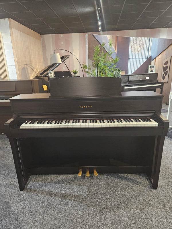 Secondhand Yamaha CLP775 Digital Piano Rosewood