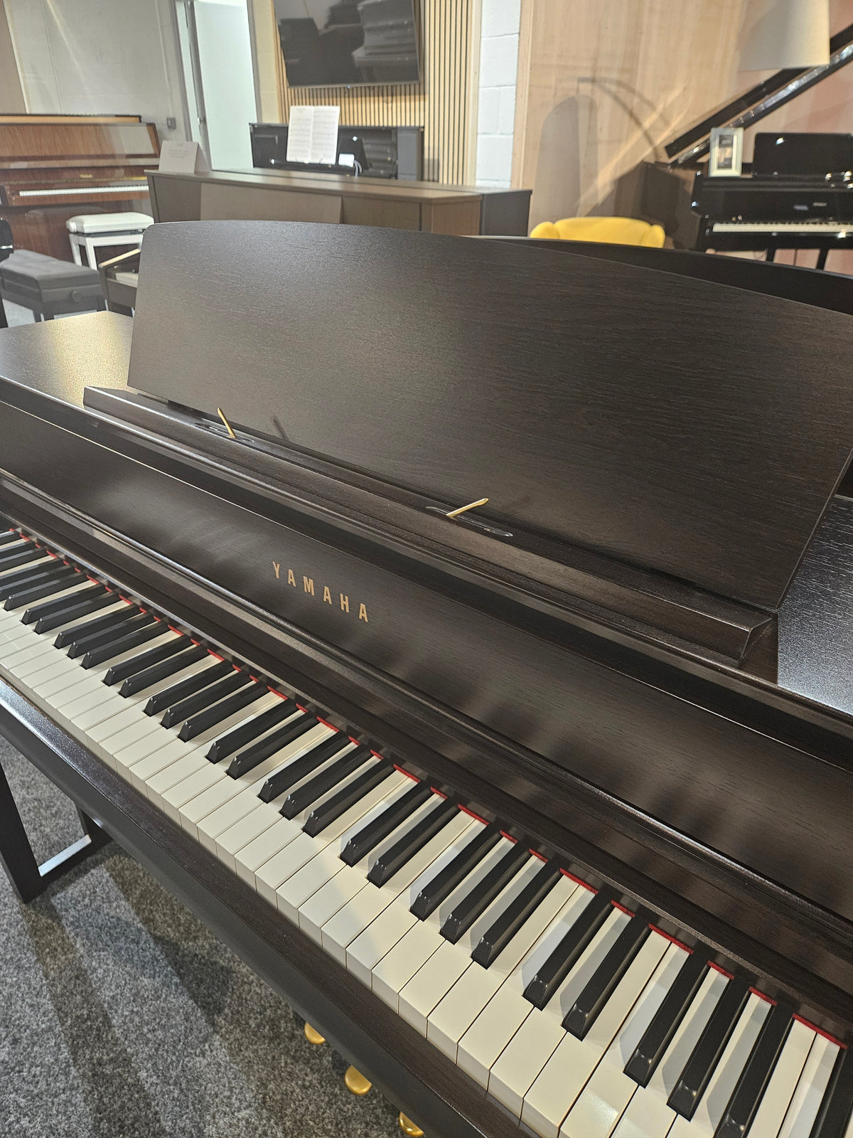 Secondhand Yamaha CLP775 Digital Piano Rosewood