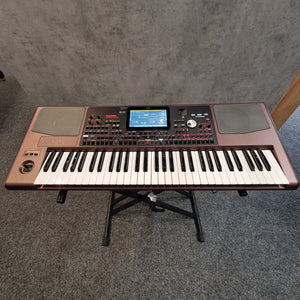Secondhand Korg PA1000 Arranger Workstation Keyboard