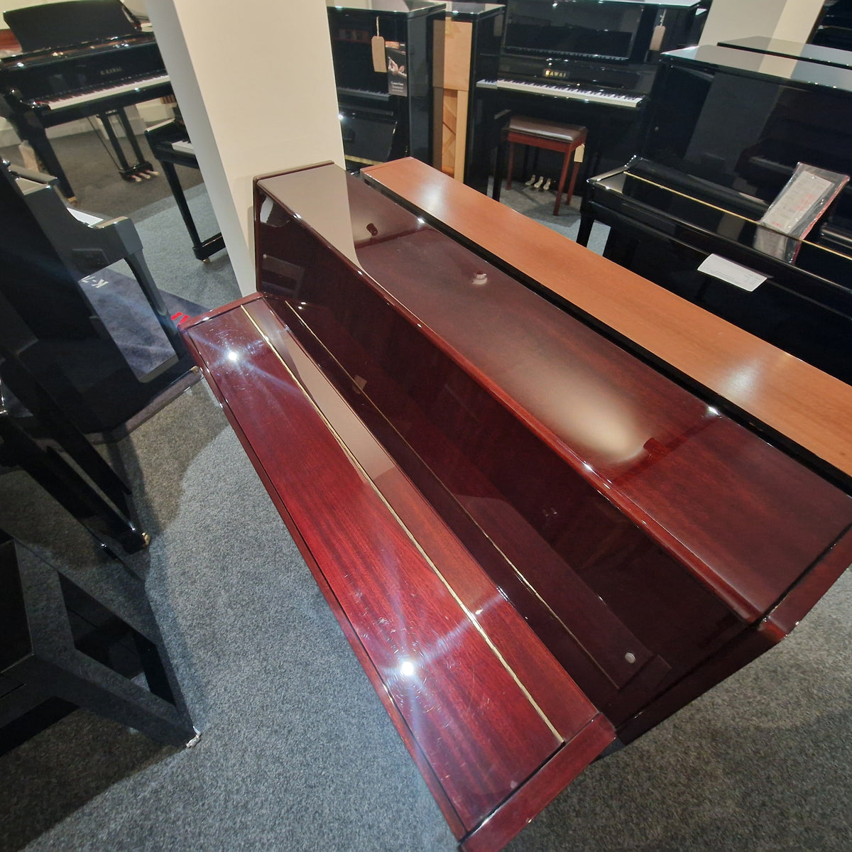 Secondhand Kawai K15 Upright Piano Polished Mahogany