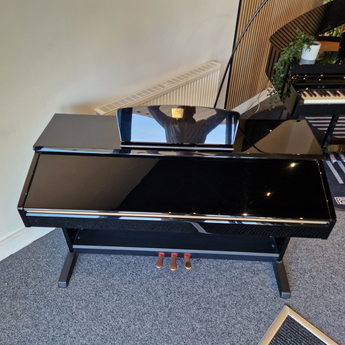 Second Hand Yamaha CVP401 Clavinova Digital Piano in Polished Ebony