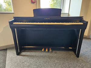 Secondhand Yamaha CLP725 Digital Piano Rosewood