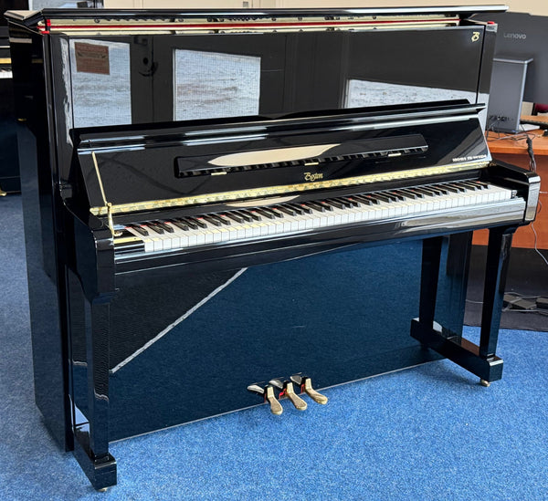 Ex-Lease Boston UP-126 Performance Edition Acoustic Upright Piano Polished Ebony | Bolton Store