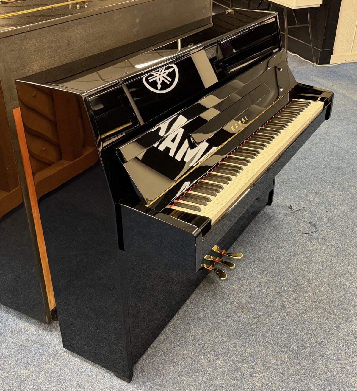 Secondhand Kawai K15 Acoustic Upright Piano Polished Ebony | Bolton  Store