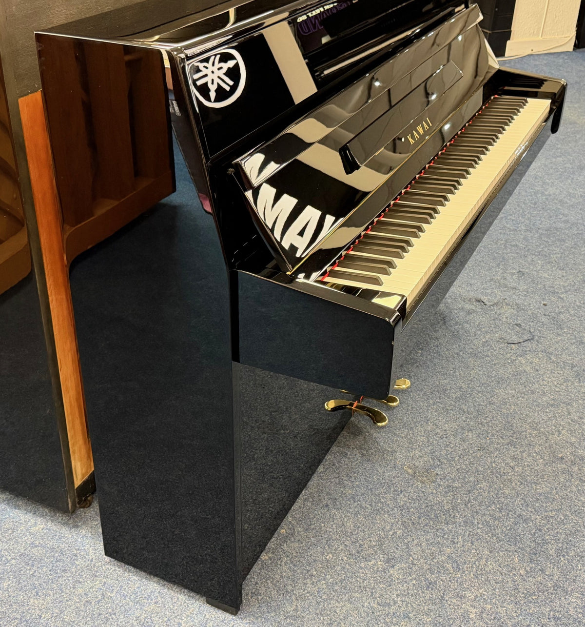 Secondhand Kawai K15 Acoustic Upright Piano Polished Ebony | Bolton  Store
