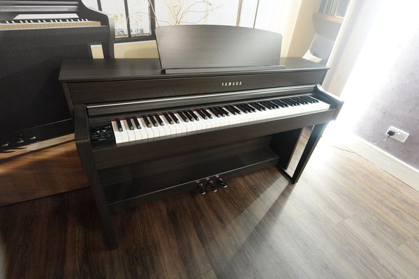 Secondhand Yamaha CLP645 Digital Upright Piano | Rosewood