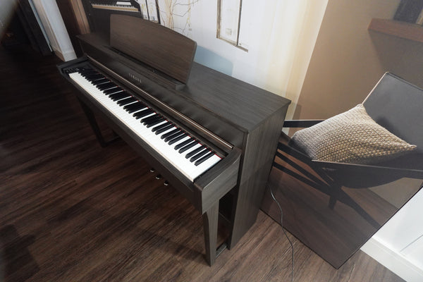 Secondhand Yamaha CLP645 Digital Upright Piano | Rosewood