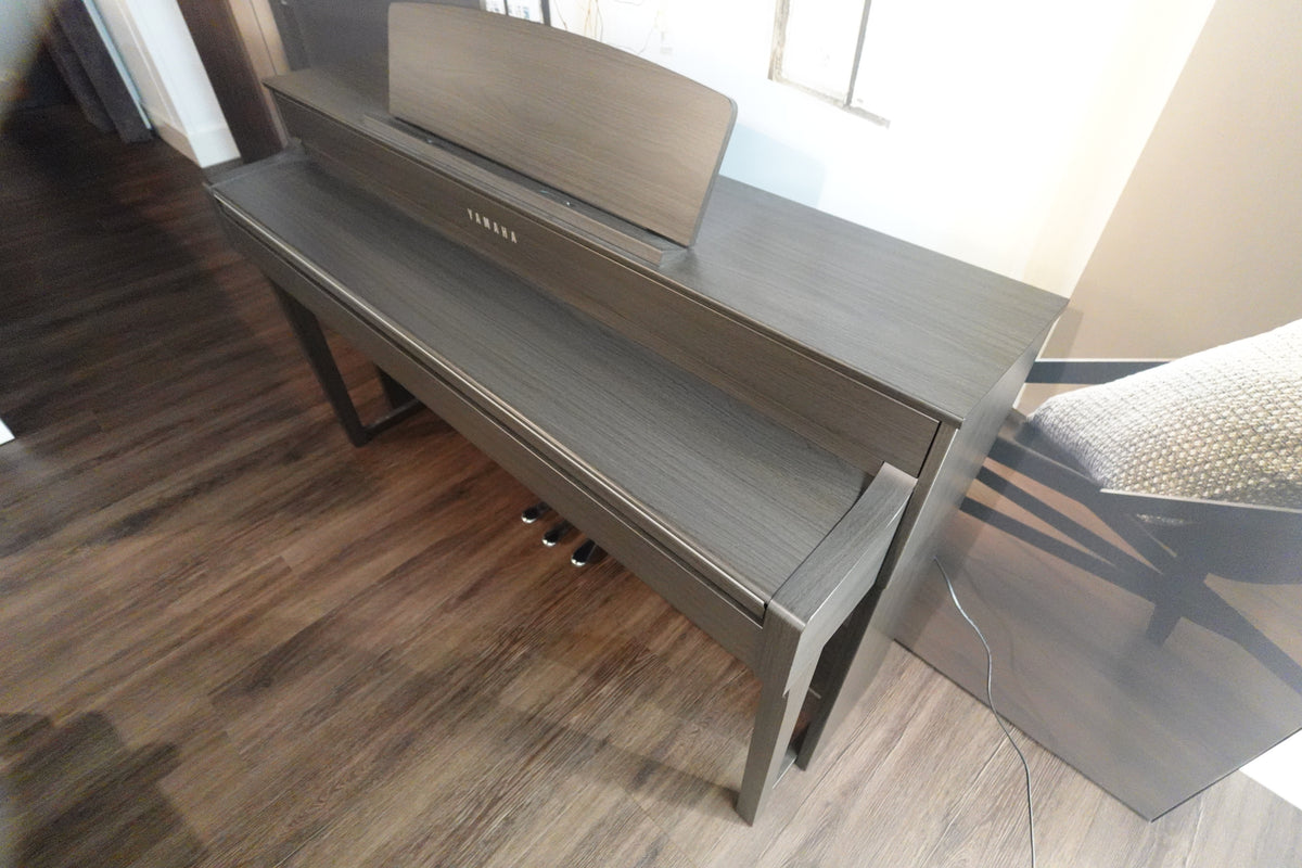 Secondhand Yamaha CLP645 Digital Upright Piano | Rosewood