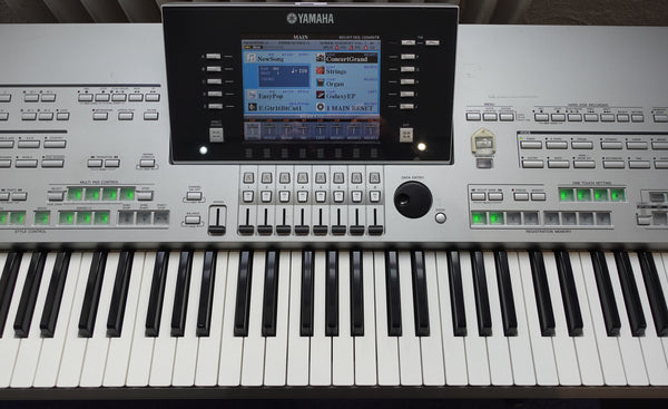 Secondhand Yamaha Tyros 3 Keyboard Workstation | No Speakers | Bolton Store