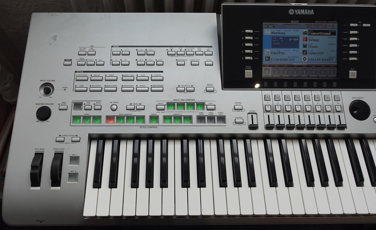 Secondhand Yamaha Tyros 3 Keyboard Workstation | No Speakers | Bolton Store