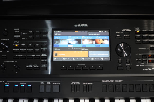 Secondhand Yamaha PSRSX900 Keyboard