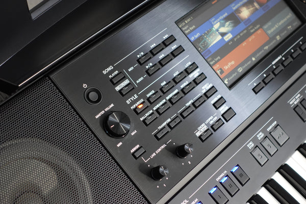 Secondhand Yamaha PSRSX900 Keyboard
