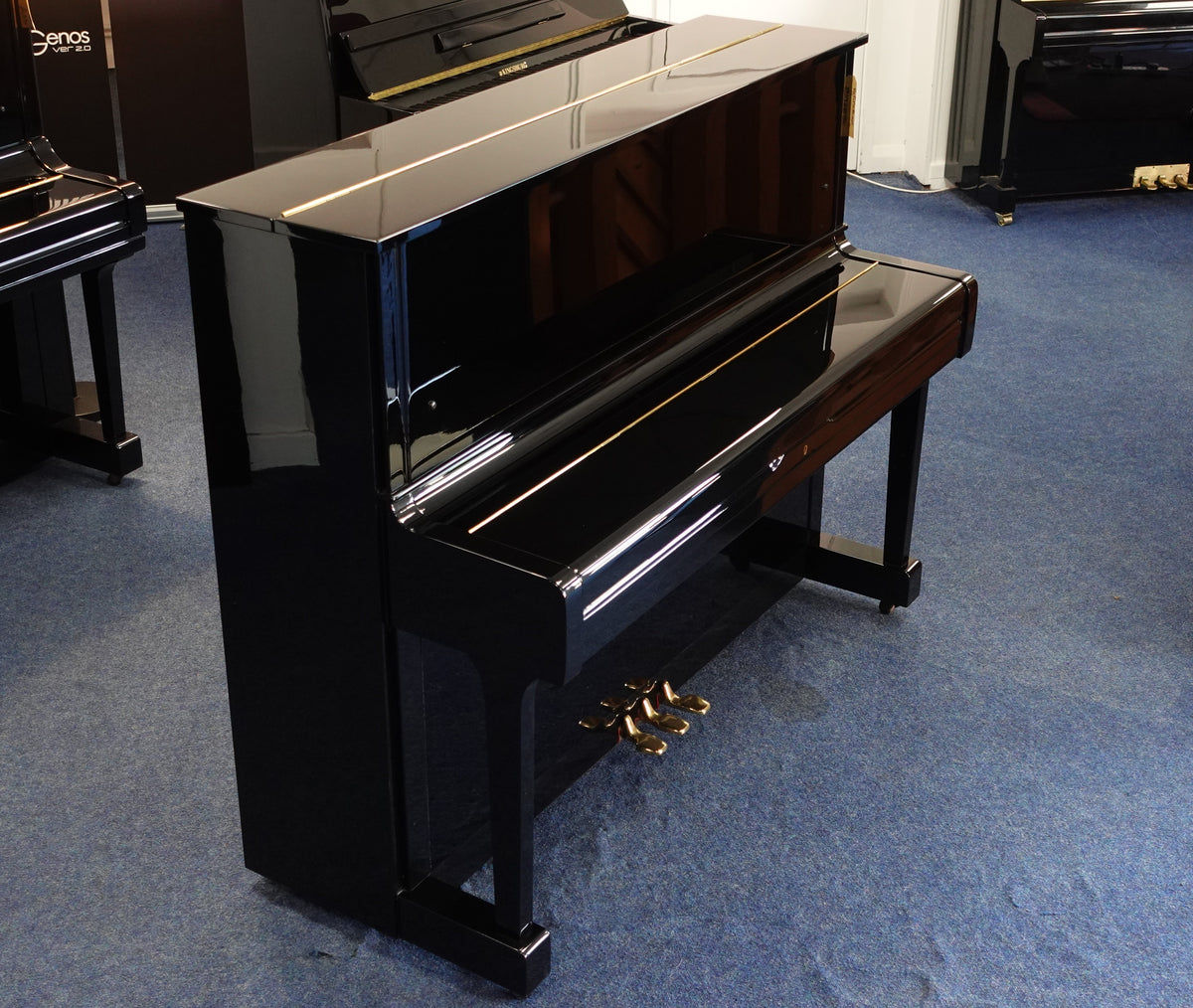 Refurbished Yamaha U1 Upright Piano - Polished Ebony, Japan 1975