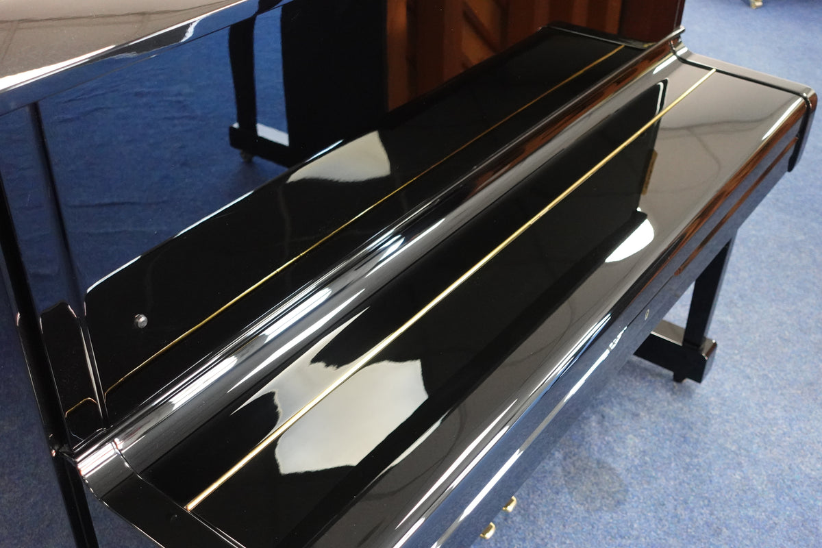 Refurbished Yamaha U1 Upright Piano - Polished Ebony, Japan 1975
