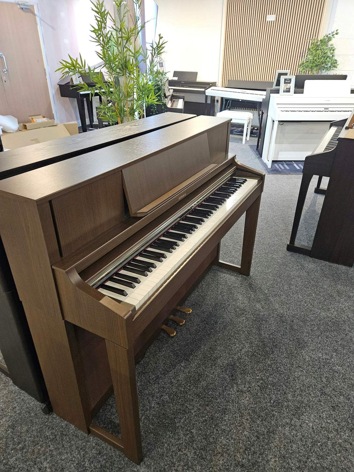 Secondhand Roland LX7 Digital Piano Brown Walnut