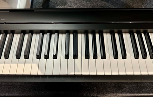 Secondhand Kawai ES120 Portable Digital Piano Black