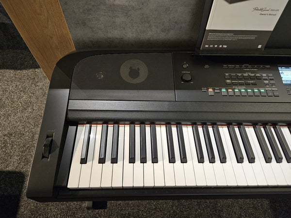 Secondhand Yamaha DGX670 Black Digital Piano