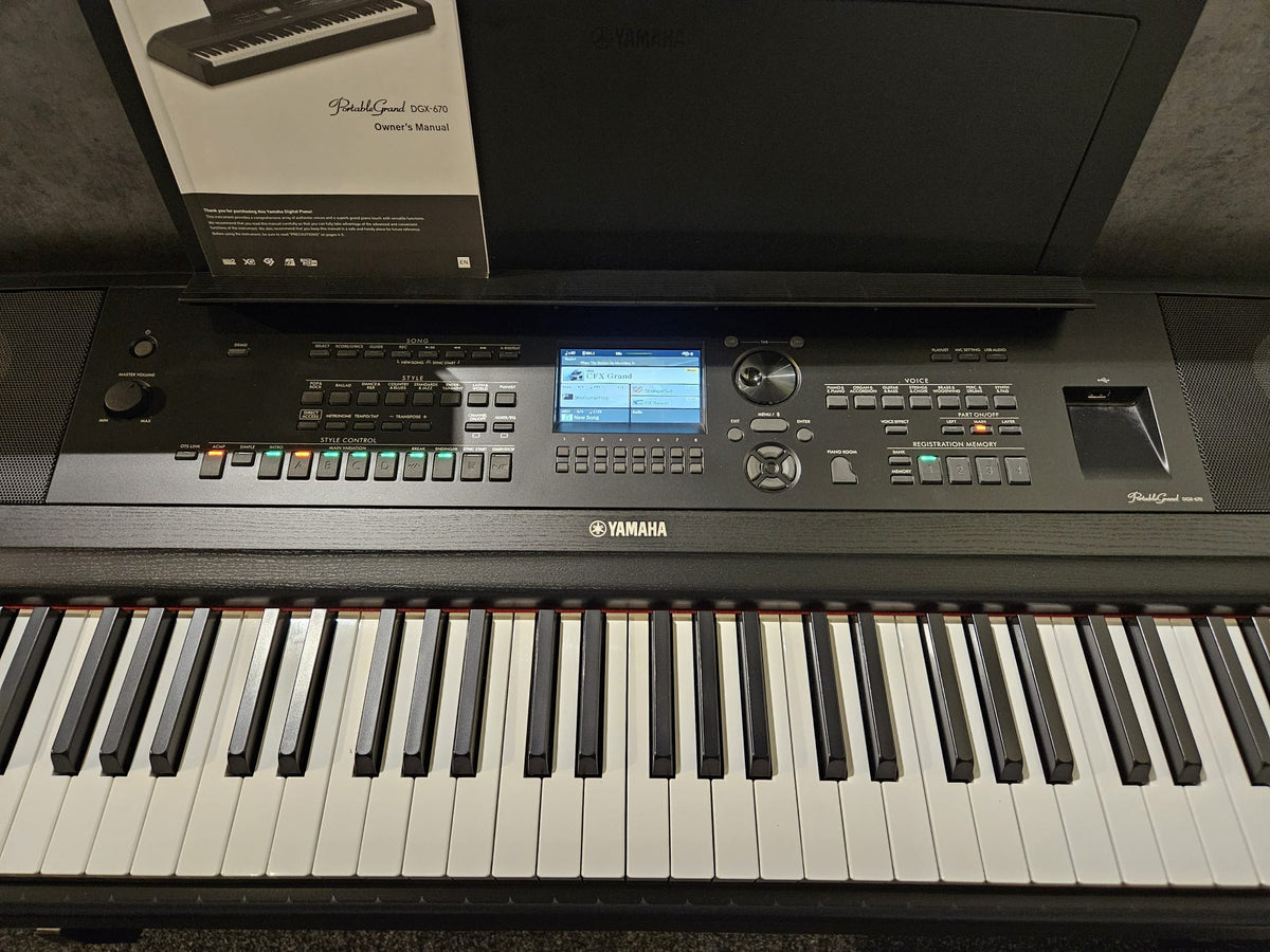 Secondhand Yamaha DGX670 Black Digital Piano