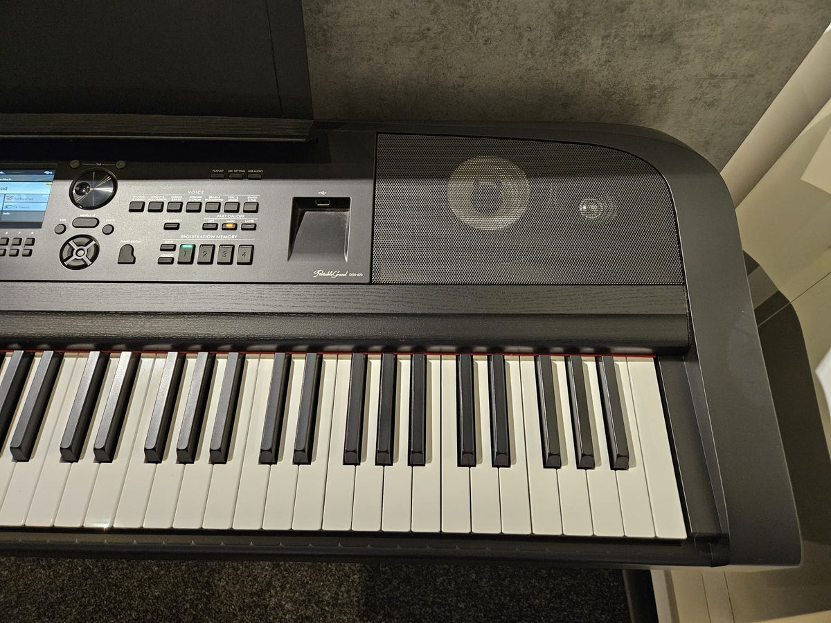 Secondhand Yamaha DGX670 Black Digital Piano