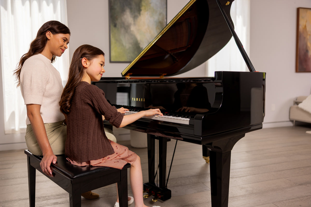 Yamaha GCB PE Baby Grand Piano in Polished Ebony