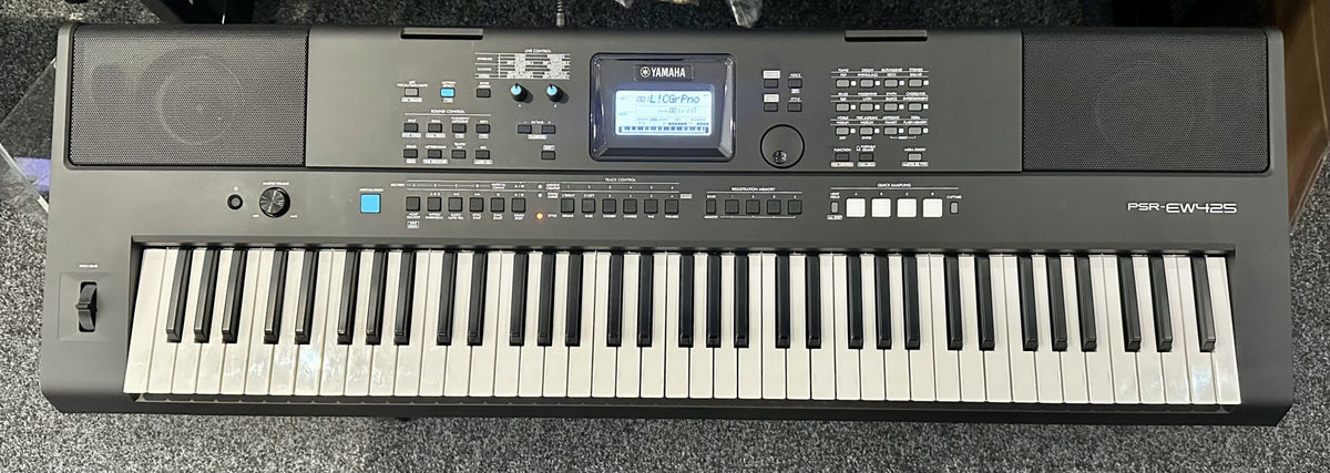 Secondhand Yamaha PSR EW425 Portable Keyboard