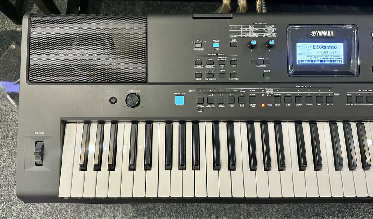 Secondhand Yamaha PSR EW425 Portable Keyboard